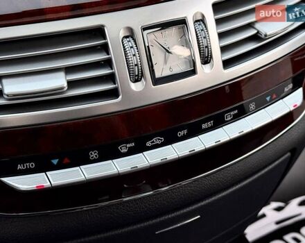 Чорний Мерседес С Клас, об'ємом двигуна 3 л та пробігом 211 тис. км за 23400 $, фото 39 на Automoto.ua