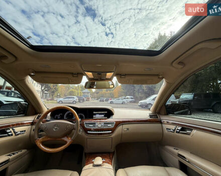 Чорний Мерседес С Клас, об'ємом двигуна 3 л та пробігом 337 тис. км за 19900 $, фото 43 на Automoto.ua