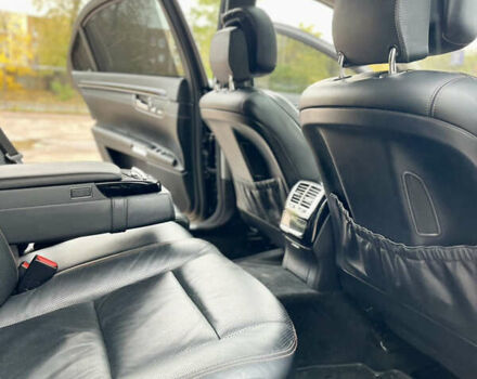 Мерседес С Клас 2011 у Києві на Automoto.ua Чорний Мерседес С Клас, об'ємом двигуна 4.66 л та пробігом 290 тис. км за 11995 $, фото 41 на Automoto.ua