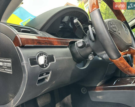 Черный Мерседес С Класс, объемом двигателя 4 л и пробегом 214 тыс. км за 45000 $, фото 22 на Automoto.ua