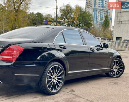 Мерседес С Клас 2011 у Києві на Automoto.ua Чорний Мерседес С Клас, об'ємом двигуна 4.66 л та пробігом 290 тис. км за 11995 $, фото 12 на Automoto.ua