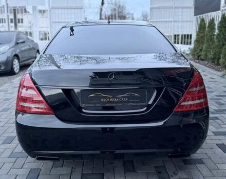 Черный Мерседес С Класс, объемом двигателя 3 л и пробегом 279 тыс. км за 17700 $, фото 3 на Automoto.ua