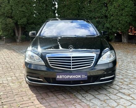 Чорний Мерседес С Клас, об'ємом двигуна 5.5 л та пробігом 223 тис. км за 18999 $, фото 7 на Automoto.ua