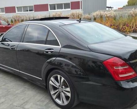 Чорний Мерседес С Клас, об'ємом двигуна 3 л та пробігом 315 тис. км за 18900 $, фото 10 на Automoto.ua
