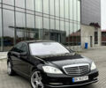 Черный Мерседес С Класс, объемом двигателя 3 л и пробегом 360 тыс. км за 17999 $, фото 1 на Automoto.ua
