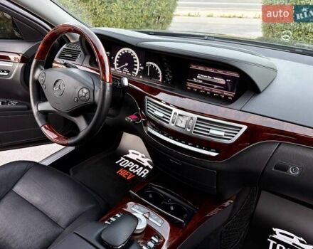 Чорний Мерседес С Клас, об'ємом двигуна 3 л та пробігом 211 тис. км за 23400 $, фото 48 на Automoto.ua