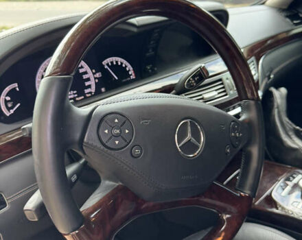 Чорний Мерседес С Клас, об'ємом двигуна 5.51 л та пробігом 56 тис. км за 89900 $, фото 23 на Automoto.ua