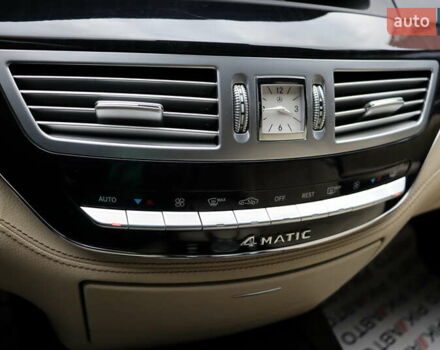Черный Мерседес С Класс, объемом двигателя 4.7 л и пробегом 179 тыс. км за 17900 $, фото 27 на Automoto.ua