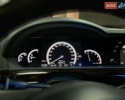 Чорний Мерседес С Клас, об'ємом двигуна 2.99 л та пробігом 258 тис. км за 19500 $, фото 24 на Automoto.ua