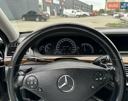 Черный Мерседес С Класс, объемом двигателя 2.99 л и пробегом 320 тыс. км за 21500 $, фото 38 на Automoto.ua