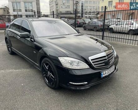 Черный Мерседес С Класс, объемом двигателя 3 л и пробегом 280 тыс. км за 19999 $, фото 34 на Automoto.ua