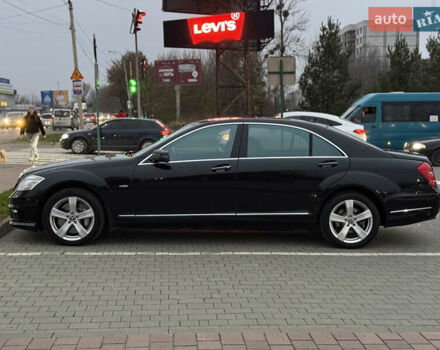 Черный Мерседес С Класс, объемом двигателя 4.7 л и пробегом 218 тыс. км за 14999 $, фото 9 на Automoto.ua
