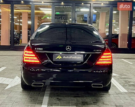 Чорний Мерседес С Клас, об'ємом двигуна 2.99 л та пробігом 258 тис. км за 19500 $, фото 12 на Automoto.ua