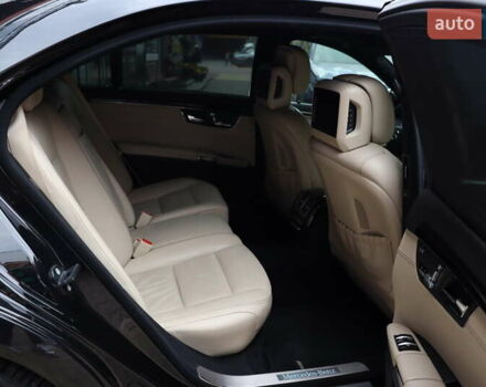 Черный Мерседес С Класс, объемом двигателя 4.7 л и пробегом 179 тыс. км за 17900 $, фото 40 на Automoto.ua