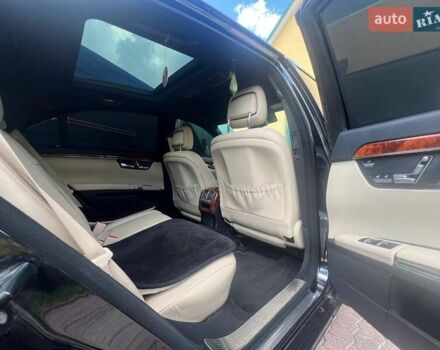 Черный Мерседес С Класс, объемом двигателя 3 л и пробегом 154 тыс. км за 22000 $, фото 8 на Automoto.ua