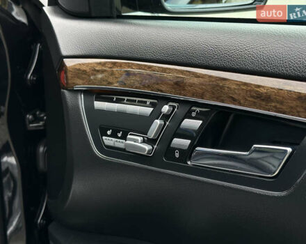 Черный Мерседес С Класс, объемом двигателя 2.99 л и пробегом 320 тыс. км за 21500 $, фото 25 на Automoto.ua