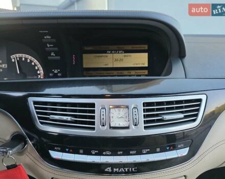 Черный Мерседес С Класс, объемом двигателя 4.7 л и пробегом 218 тыс. км за 17999 $, фото 38 на Automoto.ua