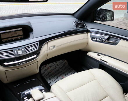 Черный Мерседес С Класс, объемом двигателя 4.7 л и пробегом 179 тыс. км за 17900 $, фото 39 на Automoto.ua