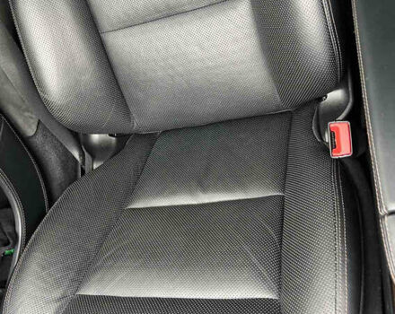 Мерседес С Класс 2012 в Черкассах на Automoto.ua Черный Мерседес С Класс, объемом двигателя 4.7 л и пробегом 150 тыс. км за 17500 $, фото 11 на Automoto.ua