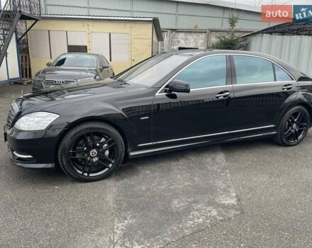 Черный Мерседес С Класс, объемом двигателя 3 л и пробегом 280 тыс. км за 19999 $, фото 33 на Automoto.ua