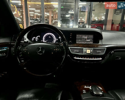 Чорний Мерседес С Клас, об'ємом двигуна 2.99 л та пробігом 258 тис. км за 19500 $, фото 40 на Automoto.ua