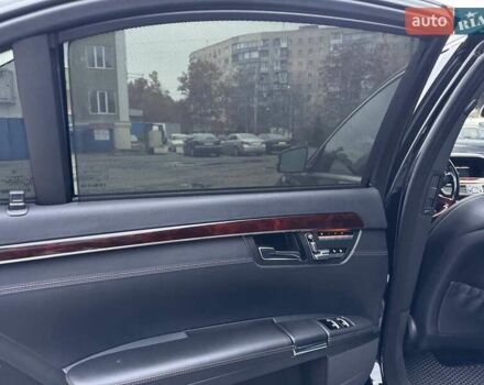 Черный Мерседес С Класс, объемом двигателя 4.7 л и пробегом 170 тыс. км за 13900 $, фото 10 на Automoto.ua