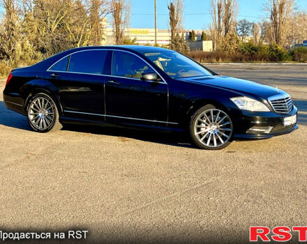 Черный Мерседес С Класс, объемом двигателя 4.7 л и пробегом 255 тыс. км за 16200 $, фото 5 на Automoto.ua