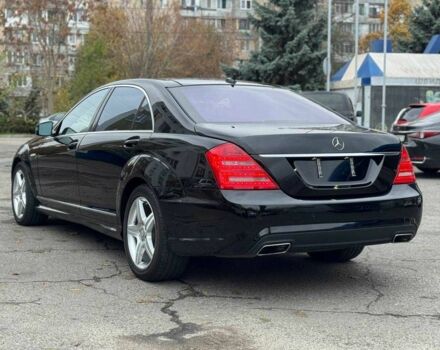 Черный Мерседес С Класс, объемом двигателя 4.7 л и пробегом 170 тыс. км за 13900 $, фото 6 на Automoto.ua