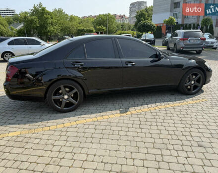 Черный Мерседес С Класс, объемом двигателя 2.99 л и пробегом 237 тыс. км за 19999 $, фото 9 на Automoto.ua