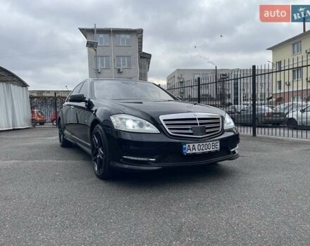 Черный Мерседес С Класс, объемом двигателя 3 л и пробегом 280 тыс. км за 19999 $, фото 25 на Automoto.ua