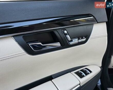 Черный Мерседес С Класс, объемом двигателя 4.7 л и пробегом 218 тыс. км за 17999 $, фото 63 на Automoto.ua