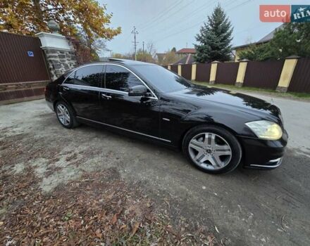 Черный Мерседес С Класс, объемом двигателя 3.5 л и пробегом 188 тыс. км за 14999 $, фото 51 на Automoto.ua