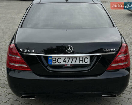 Черный Мерседес С Класс, объемом двигателя 2.99 л и пробегом 320 тыс. км за 21500 $, фото 13 на Automoto.ua