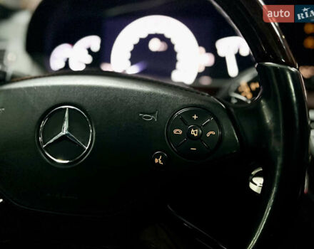 Чорний Мерседес С Клас, об'ємом двигуна 2.99 л та пробігом 258 тис. км за 19500 $, фото 38 на Automoto.ua