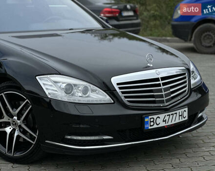 Черный Мерседес С Класс, объемом двигателя 2.99 л и пробегом 320 тыс. км за 21500 $, фото 6 на Automoto.ua