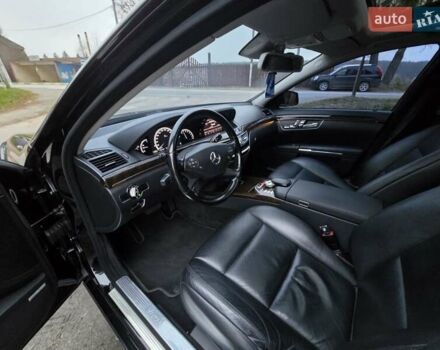 Черный Мерседес С Класс, объемом двигателя 3.5 л и пробегом 188 тыс. км за 14999 $, фото 40 на Automoto.ua