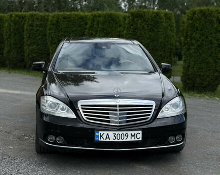 Чорний Мерседес С Клас, об'ємом двигуна 4.7 л та пробігом 212 тис. км за 16200 $, фото 2 на Automoto.ua