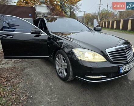 Черный Мерседес С Класс, объемом двигателя 3.5 л и пробегом 188 тыс. км за 14999 $, фото 21 на Automoto.ua