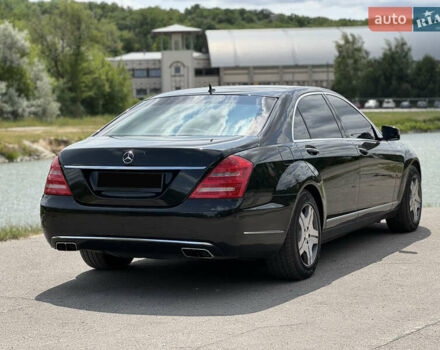 Чорний Мерседес С Клас, об'ємом двигуна 5.51 л та пробігом 56 тис. км за 89900 $, фото 12 на Automoto.ua