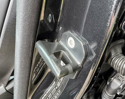 Чорний Мерседес С Клас, об'ємом двигуна 5.51 л та пробігом 56 тис. км за 89900 $, фото 26 на Automoto.ua