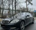Черный Мерседес С Класс, объемом двигателя 4.66 л и пробегом 170 тыс. км за 21900 $, фото 1 на Automoto.ua