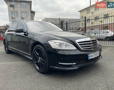 Черный Мерседес С Класс, объемом двигателя 3 л и пробегом 280 тыс. км за 19999 $, фото 35 на Automoto.ua