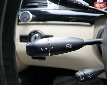 Черный Мерседес С Класс, объемом двигателя 4.7 л и пробегом 179 тыс. км за 17900 $, фото 21 на Automoto.ua