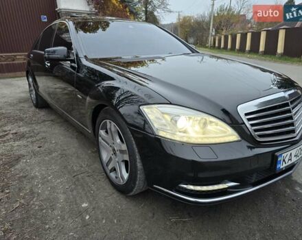Черный Мерседес С Класс, объемом двигателя 3.5 л и пробегом 188 тыс. км за 14999 $, фото 53 на Automoto.ua