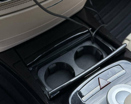 Чорний Мерседес С Клас, об'ємом двигуна 4.7 л та пробігом 212 тис. км за 16200 $, фото 33 на Automoto.ua