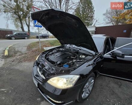 Черный Мерседес С Класс, объемом двигателя 3.5 л и пробегом 188 тыс. км за 14999 $, фото 15 на Automoto.ua