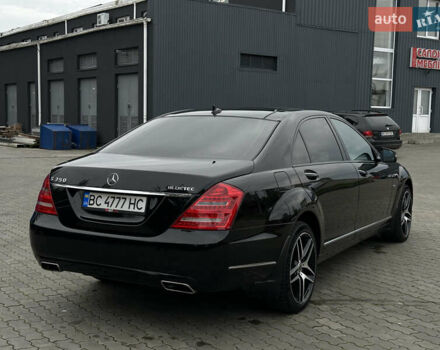 Черный Мерседес С Класс, объемом двигателя 2.99 л и пробегом 320 тыс. км за 21500 $, фото 11 на Automoto.ua