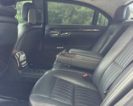 Чорний Мерседес С Клас, об'ємом двигуна 5.51 л та пробігом 56 тис. км за 89900 $, фото 32 на Automoto.ua