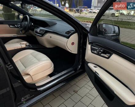 Черный Мерседес С Класс, объемом двигателя 4.7 л и пробегом 218 тыс. км за 14999 $, фото 61 на Automoto.ua