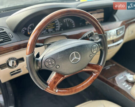 Черный Мерседес С Класс, объемом двигателя 3 л и пробегом 285 тыс. км за 15500 $, фото 22 на Automoto.ua